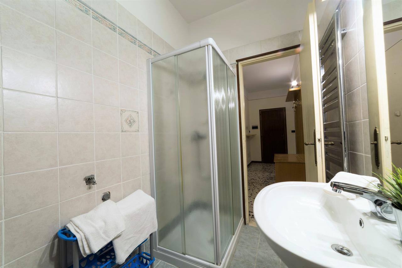 Isa Sirmione Apartments Eksteriør bilde